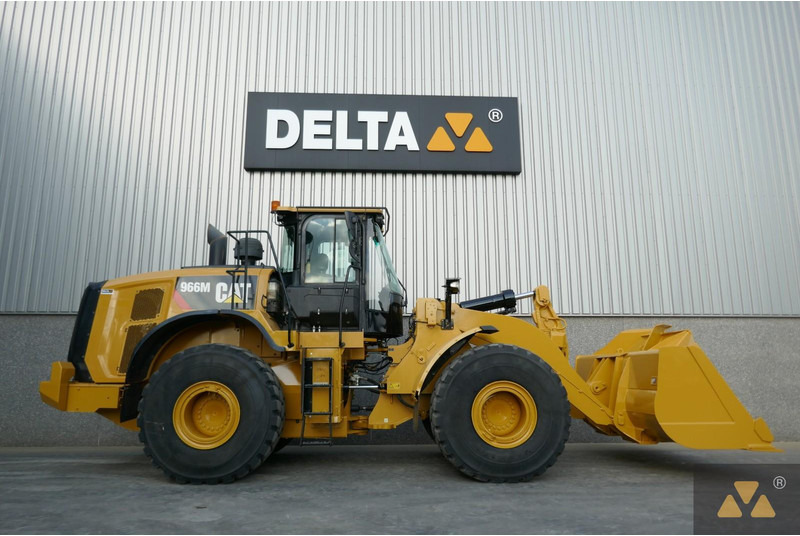 Caterpillar 966M - Wheel loader: gambar 2 Caterpillar 966M - Wheel loader: gambar 2