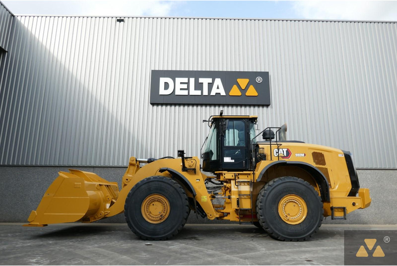 Wheel loader Caterpillar 980M: gambar 1