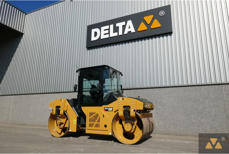 Caterpillar CB10 - Roller: gambar 3 Caterpillar CB10 - Roller: gambar 3