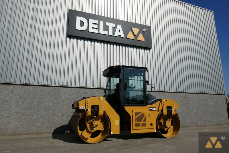 Caterpillar CB10 - Roller: gambar 5 Caterpillar CB10 - Roller: gambar 5