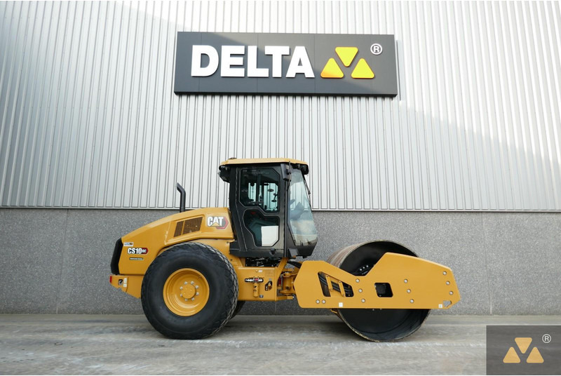 Caterpillar CS10GC - Roller: gambar 2 Caterpillar CS10GC - Roller: gambar 2