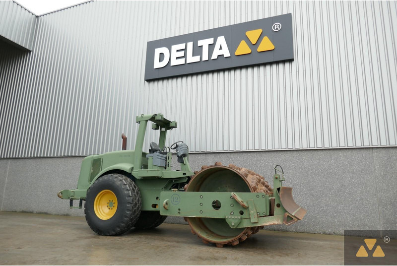 Caterpillar CS563D Ex- - Roller: gambar 3 Caterpillar CS563D Ex- - Roller: gambar 3