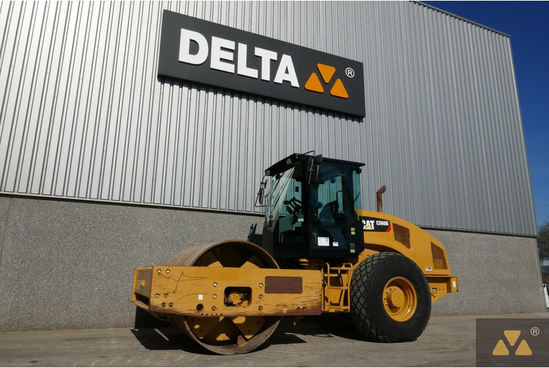 Caterpillar CS66B - Roller: gambar 3 Caterpillar CS66B - Roller: gambar 3