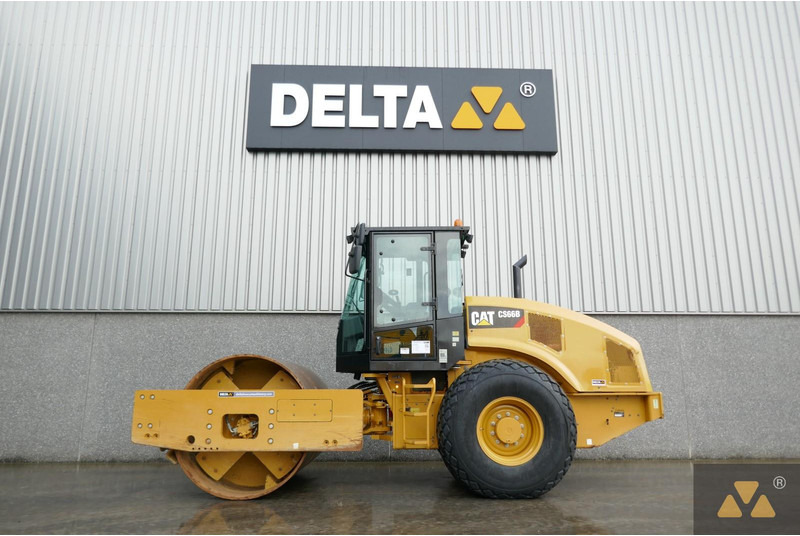 Caterpillar CS66B - Roller: gambar 1 Caterpillar CS66B - Roller: gambar 1