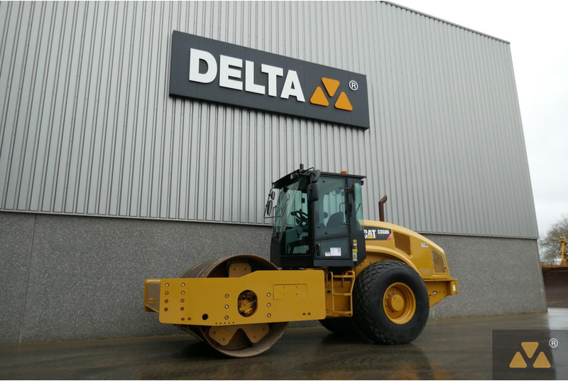Caterpillar CS68B - Roller: gambar 4 Caterpillar CS68B - Roller: gambar 4