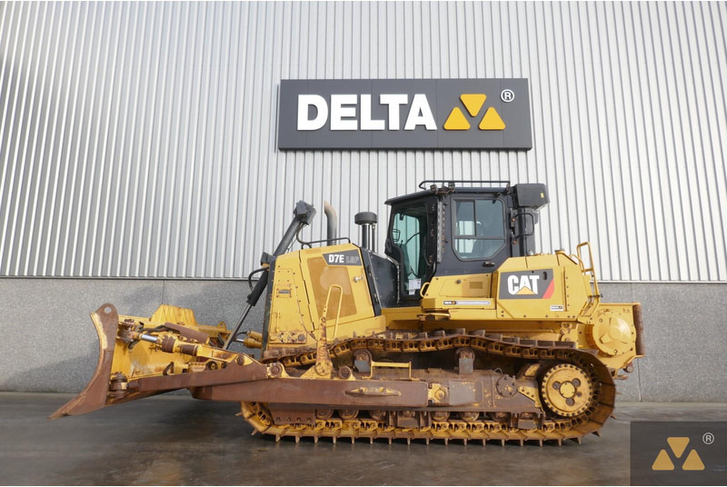 Bulldozer Caterpillar D7E LGP: gambar 1
