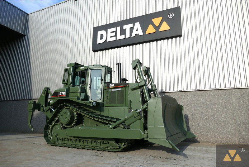 Caterpillar D7H II Ex-army - Bulldozer: gambar 3 Caterpillar D7H II Ex-army - Bulldozer: gambar 3