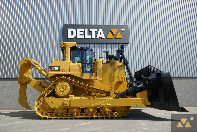 Caterpillar D9T - Bulldozer: gambar 2 Caterpillar D9T - Bulldozer: gambar 2