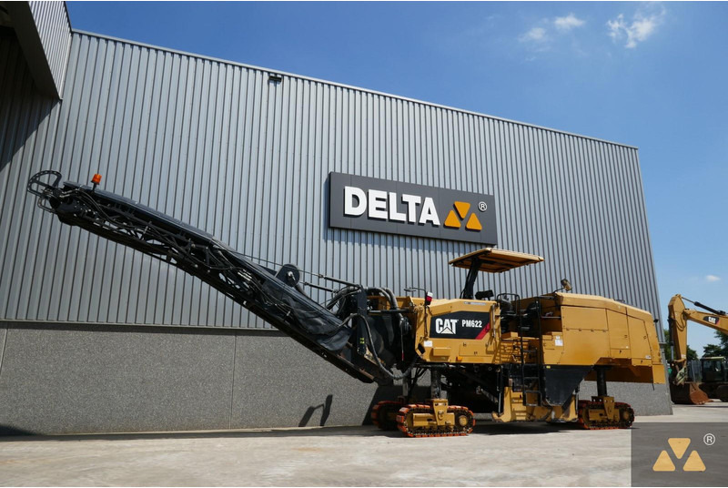 Caterpillar PM622 - Mesin aspal: gambar 3 Caterpillar PM622 - Mesin aspal: gambar 3