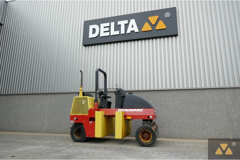 Dynapac CP142 - Roller pneumatik: gambar 3 Dynapac CP142 - Roller pneumatik: gambar 3