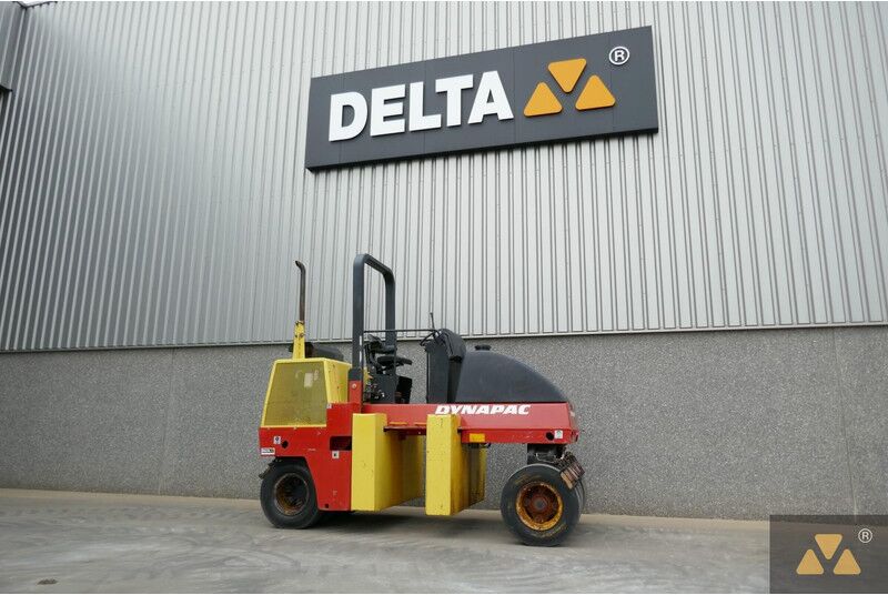 Dynapac CP142 - Roller pneumatik: gambar 3 Dynapac CP142 - Roller pneumatik: gambar 3