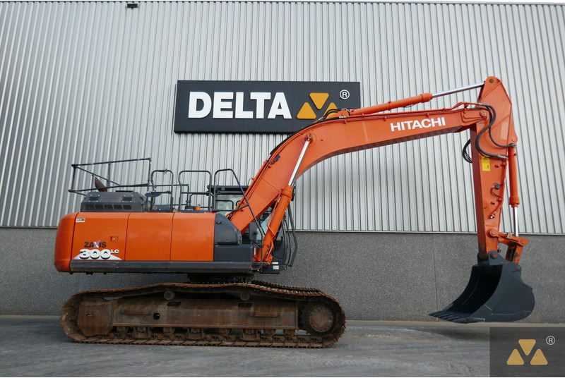 Hitachi ZX300LC-6 - Ekskavator perayap: gambar 2 Hitachi ZX300LC-6 - Ekskavator perayap: gambar 2