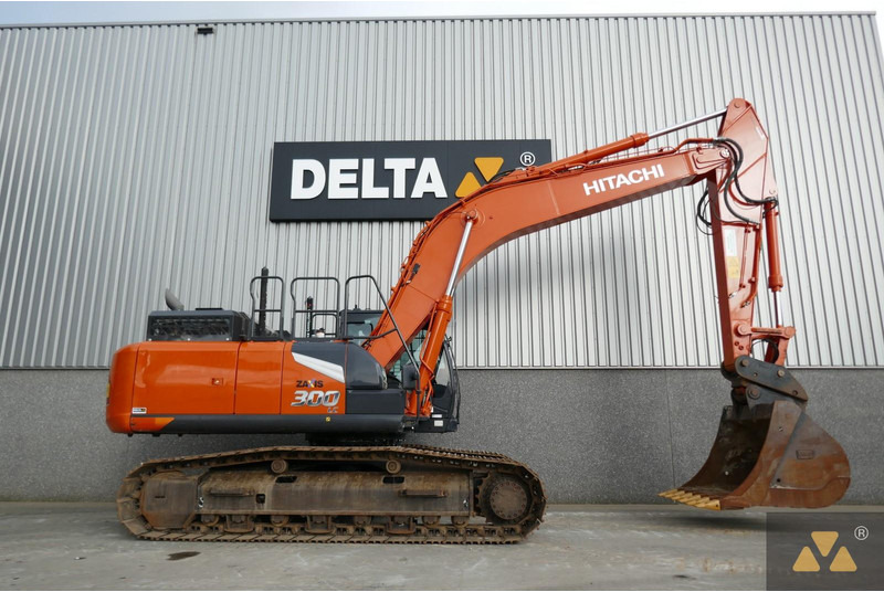 Hitachi ZX300LC-7 - Ekskavator perayap: gambar 2 Hitachi ZX300LC-7 - Ekskavator perayap: gambar 2