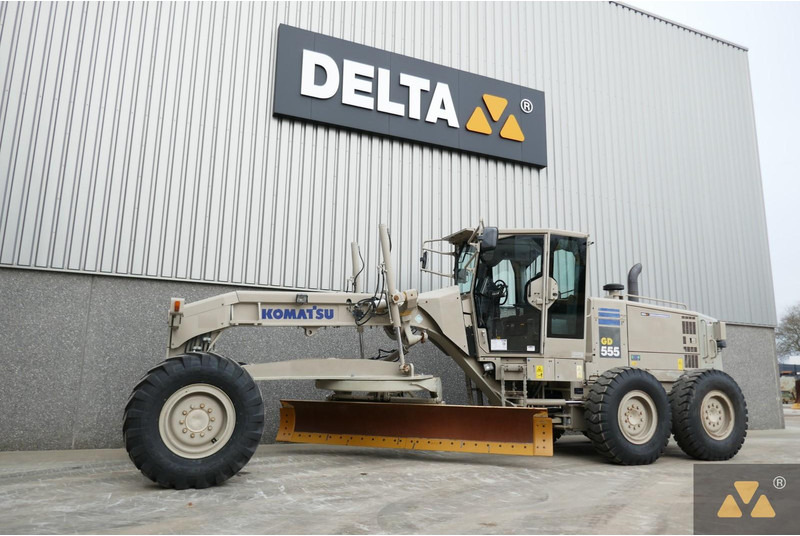 Komatsu GD555-5 Ex- - Grader: gambar 4 Komatsu GD555-5 Ex- - Grader: gambar 4