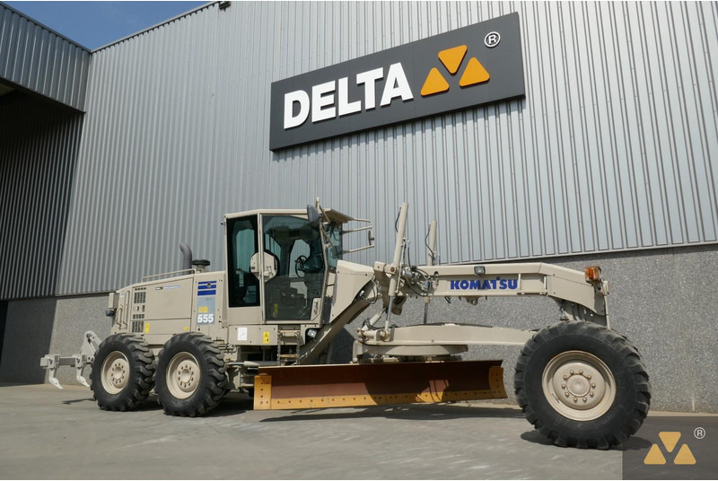 Komatsu GD555-5 Ex-army - Grader: gambar 3 Komatsu GD555-5 Ex-army - Grader: gambar 3