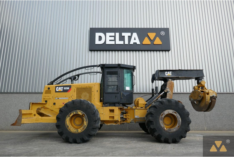 Caterpillar 525D - Mesin kehutanan: gambar 1 Caterpillar 525D - Mesin kehutanan: gambar 1