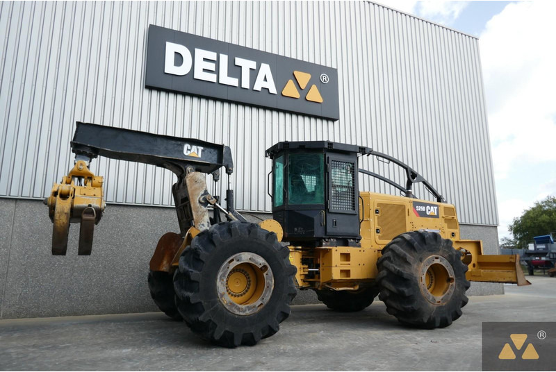 Caterpillar 525D - Mesin kehutanan: gambar 5 Caterpillar 525D - Mesin kehutanan: gambar 5
