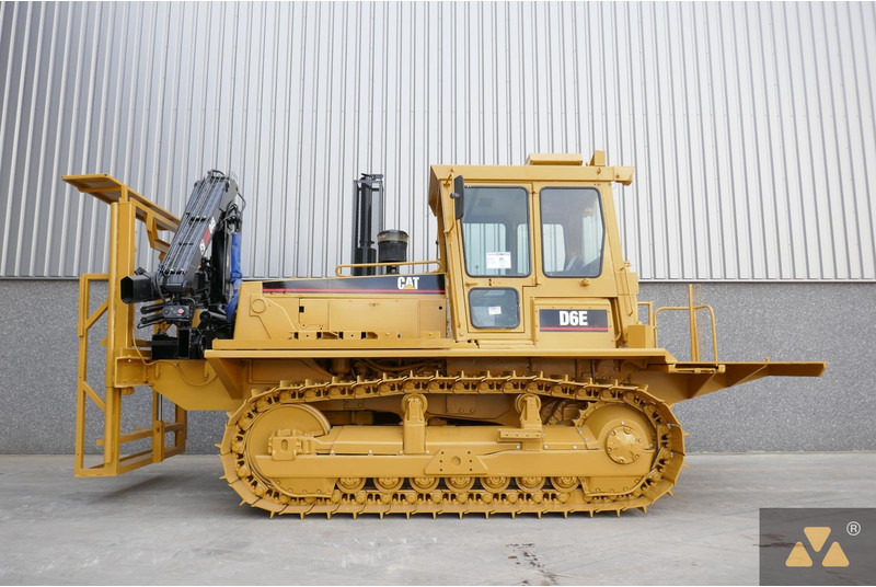 Caterpillar D6E Welding Tractor - Peralatan konstruksi: gambar 1 Caterpillar D6E Welding Tractor - Peralatan konstruksi: gambar 1