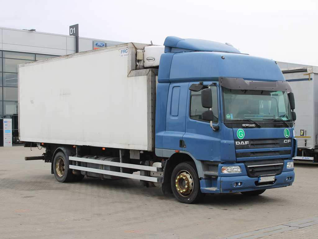DAF FA 75360U, EURO 5, CARRIER SUPRA 550, AIR SUSPENSION - Truk berpendingin: gambar 3 DAF FA 75360U, EURO 5, CARRIER SUPRA 550, AIR SUSPENSION - Truk berpendingin: gambar 3