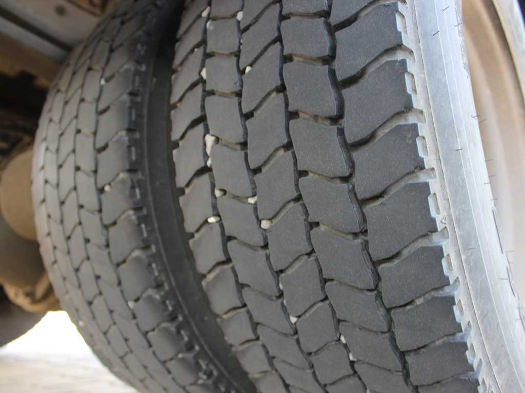 Truk flatbed DAF LF 45.180, SLEEPING BODY, EURO 3, TIRES 80%: gambar 19 Truk flatbed DAF LF 45.180, SLEEPING BODY, EURO 3, TIRES 80%: gambar 19