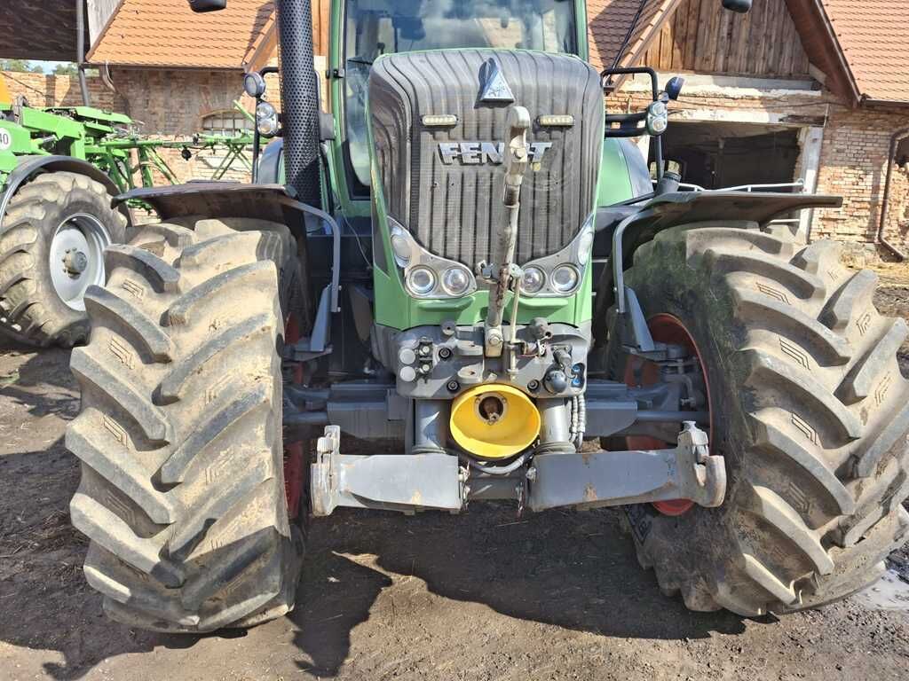 Fendt 828 VARIO - Traktor: gambar 4 Fendt 828 VARIO - Traktor: gambar 4
