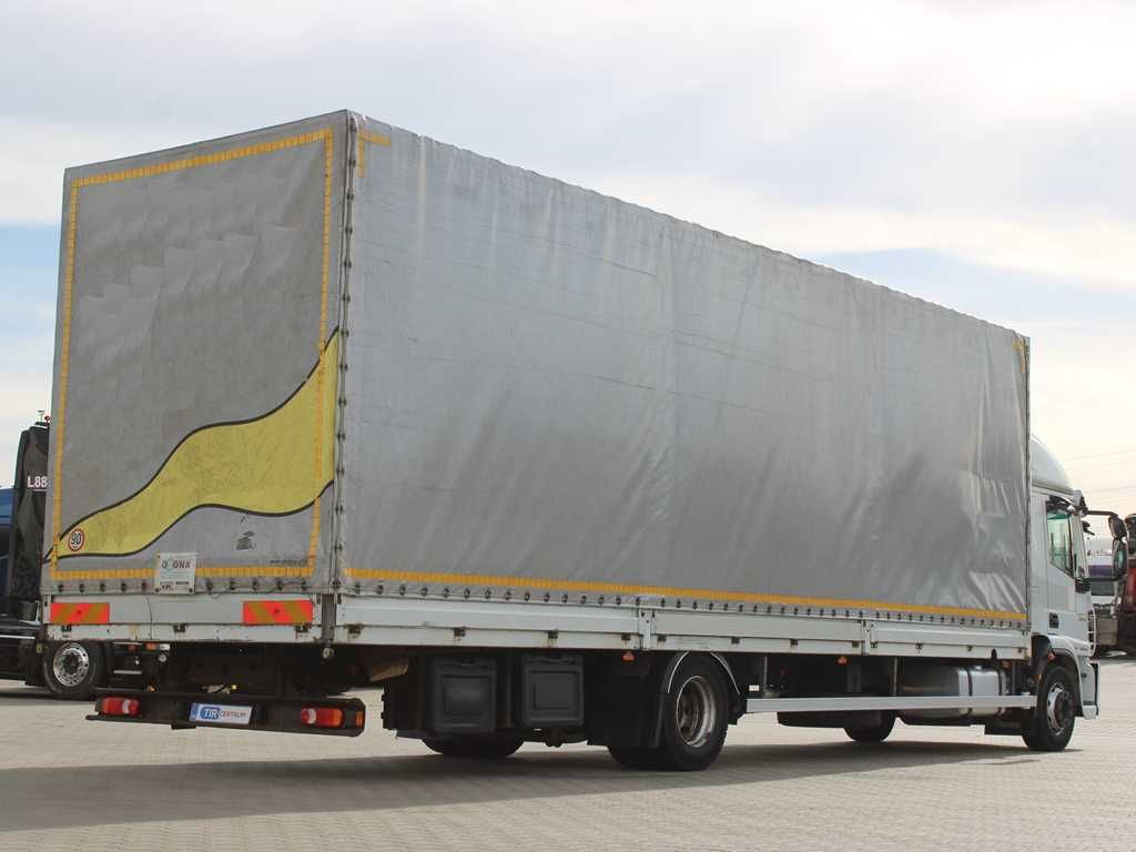Iveco EUROCARGO 150E25,EURO 6,LOADING SPACE LENGHT9,5m - Truk dengan terpal samping: gambar 3 Iveco EUROCARGO 150E25,EURO 6,LOADING SPACE LENGHT9,5m - Truk dengan terpal samping: gambar 3