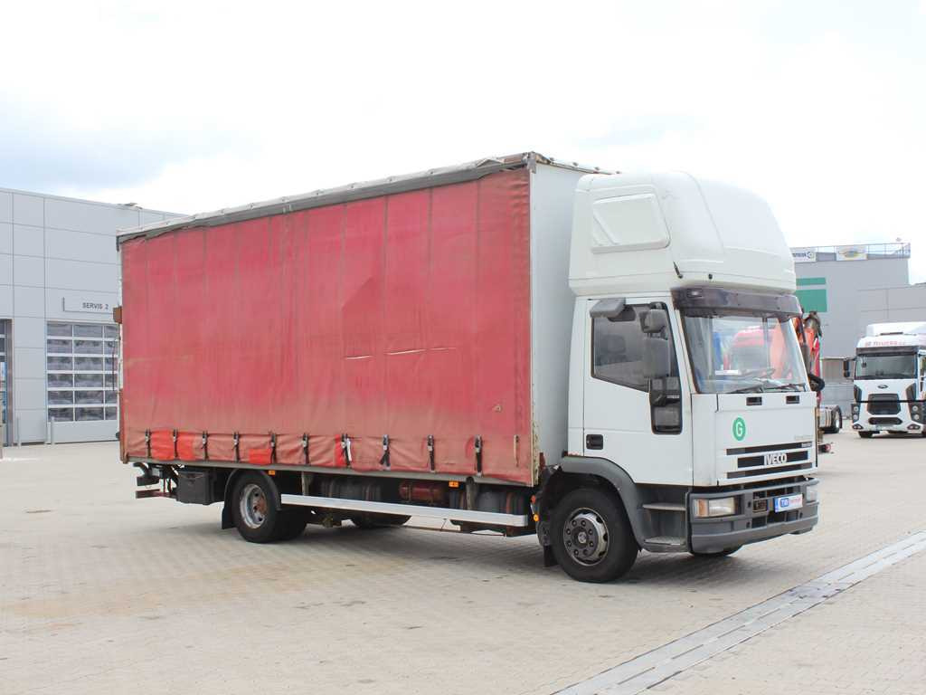 Iveco EUROCARGO ML 120 E, EURO 3, SLEEPING BODY, HYDRAULIC FRONT - Truk dengan terpal samping: gambar 3 Iveco EUROCARGO ML 120 E, EURO 3, SLEEPING BODY, HYDRAULIC FRONT - Truk dengan terpal samping: gambar 3