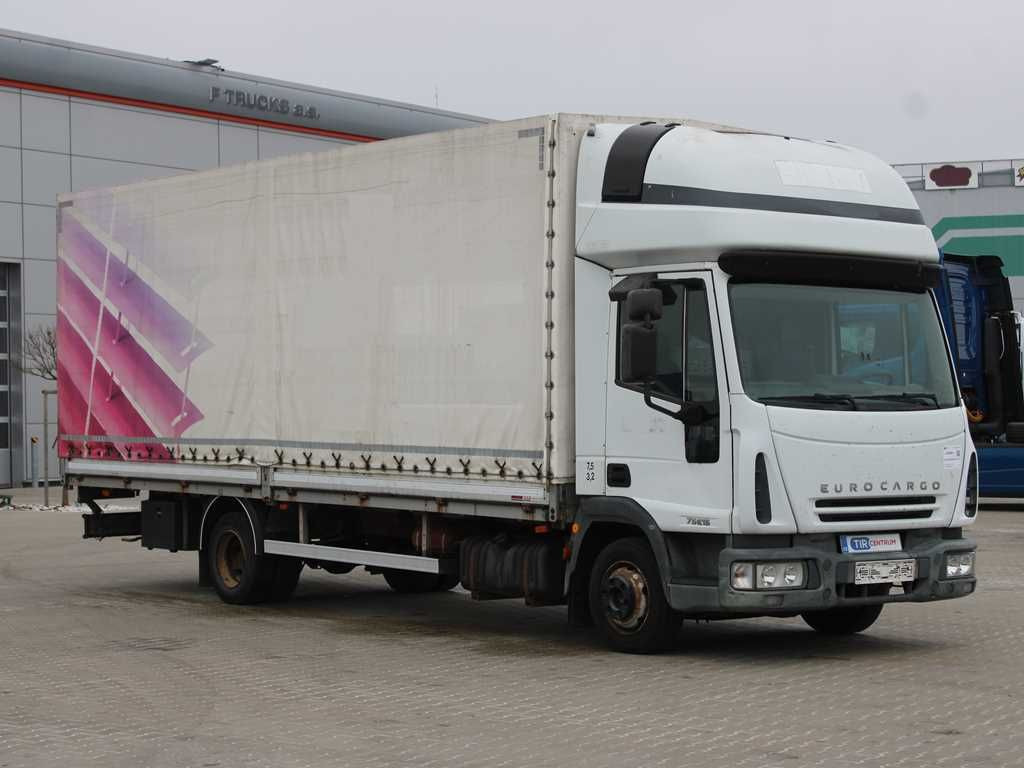 Iveco EUROCARGO ML 75 E 15, EURO 3, SLEEPING CABIN - Truk dengan terpal samping: gambar 2 Iveco EUROCARGO ML 75 E 15, EURO 3, SLEEPING CABIN - Truk dengan terpal samping: gambar 2