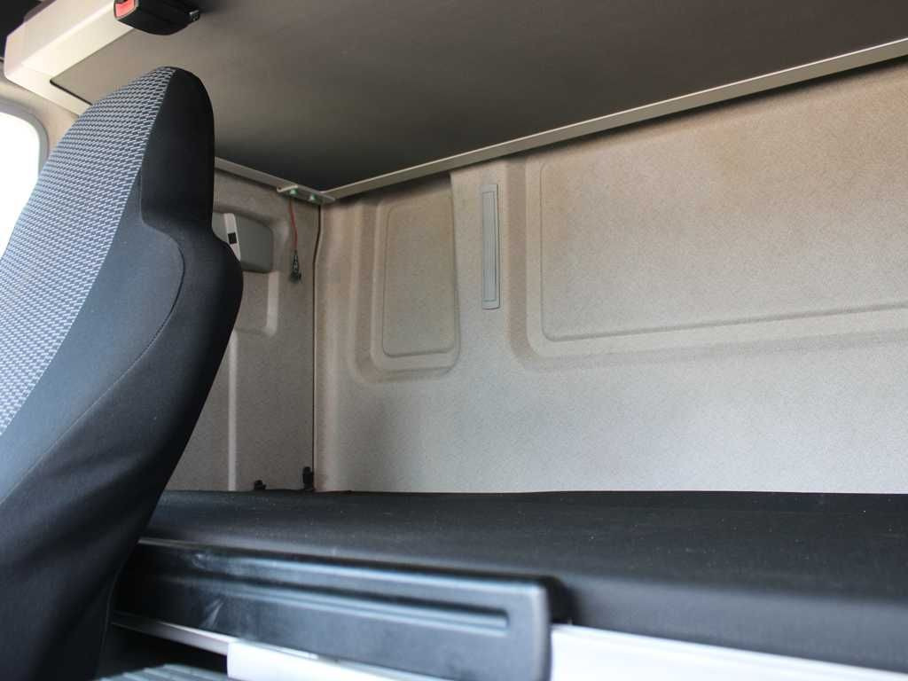 Truk dengan terpal samping MAN TGL 8.220, EURO 5EEV, SECONDARY AIR CONDITIONING: gambar 12