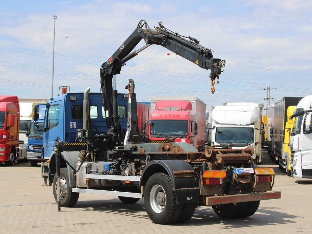 Mercedes-Benz AXOR 1824, CRANE HIAB 099B-3 DUO, 4x4 - Hook lift, Truk derek: gambar 4 Mercedes-Benz AXOR 1824, CRANE HIAB 099B-3 DUO, 4x4 - Hook lift, Truk derek: gambar 4