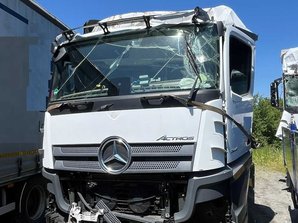 Mercedes-Benz Actros 2542, 6X2 - Truk flatbed: gambar 1 Mercedes-Benz Actros 2542, 6X2 - Truk flatbed: gambar 1