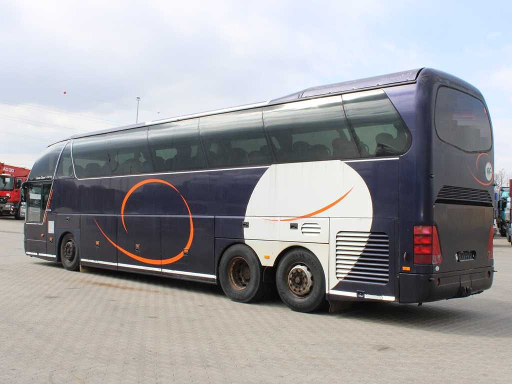 Neoplan N516, 6X2, RETARDER, KITCHEN - Bus pariwisata: gambar 4 Neoplan N516, 6X2, RETARDER, KITCHEN - Bus pariwisata: gambar 4