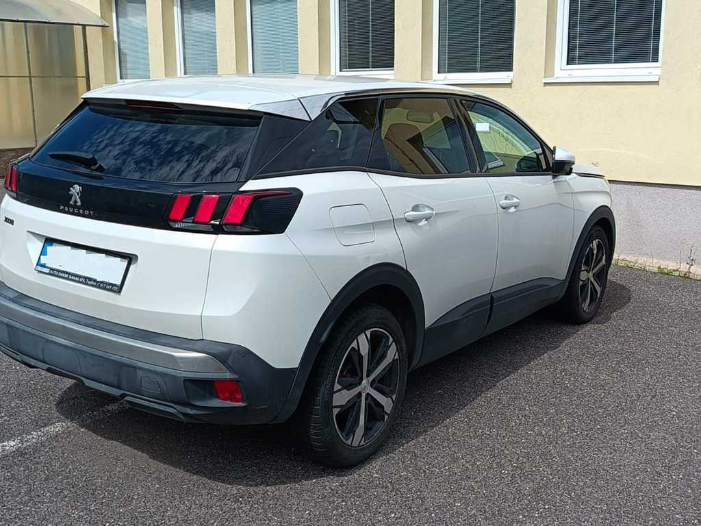 Peugeot 3008 - Mobil: gambar 5 Peugeot 3008 - Mobil: gambar 5
