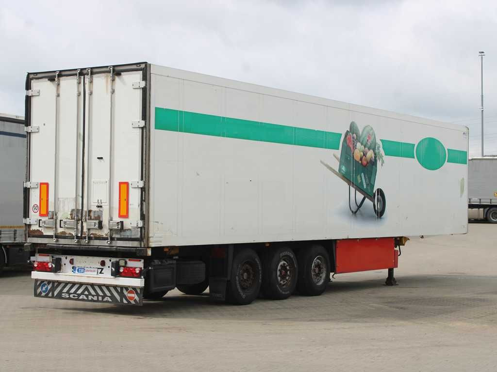 Schmitz Cargobull SKO 24, LIFTING AXLE, SAF, CARRIER - Semi-trailer kotak tertutup: gambar 3 Schmitz Cargobull SKO 24, LIFTING AXLE, SAF, CARRIER - Semi-trailer kotak tertutup: gambar 3