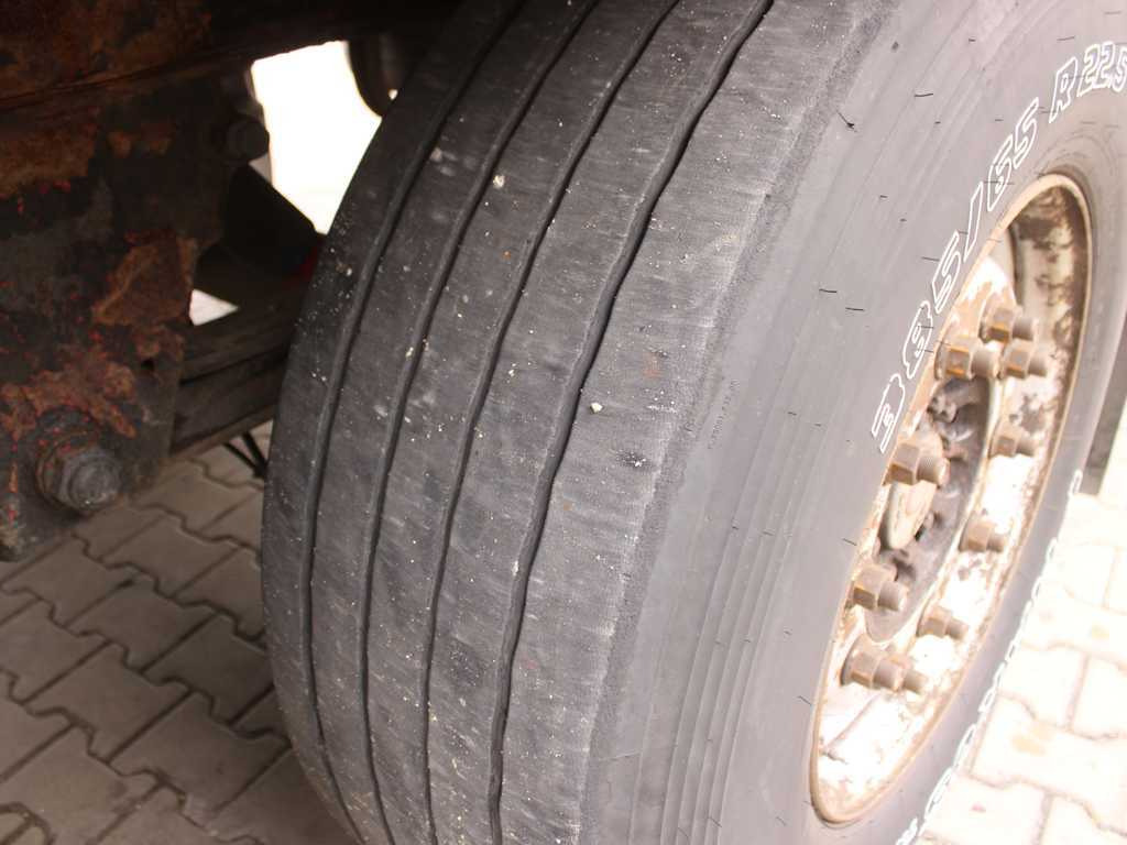 Semi-trailer berpendingin Schmitz SKO 24, LIFTING AXLE, SAF, CARRIER: gambar 12