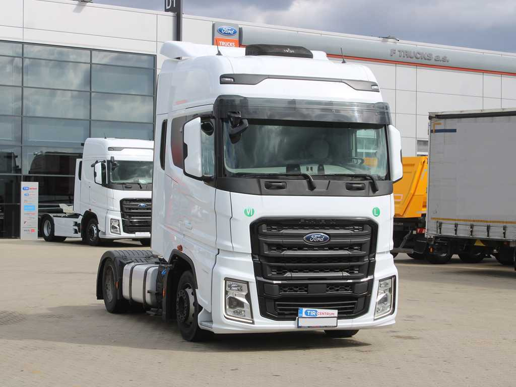 Ford F-MAX LL 12S, EURO 6, LOWDECK, NAVIGATION, INDEPENDENT AIR CONDITIONING - Tractor head: gambar 3 Ford F-MAX LL 12S, EURO 6, LOWDECK, NAVIGATION, INDEPENDENT AIR CONDITIONING - Tractor head: gambar 3