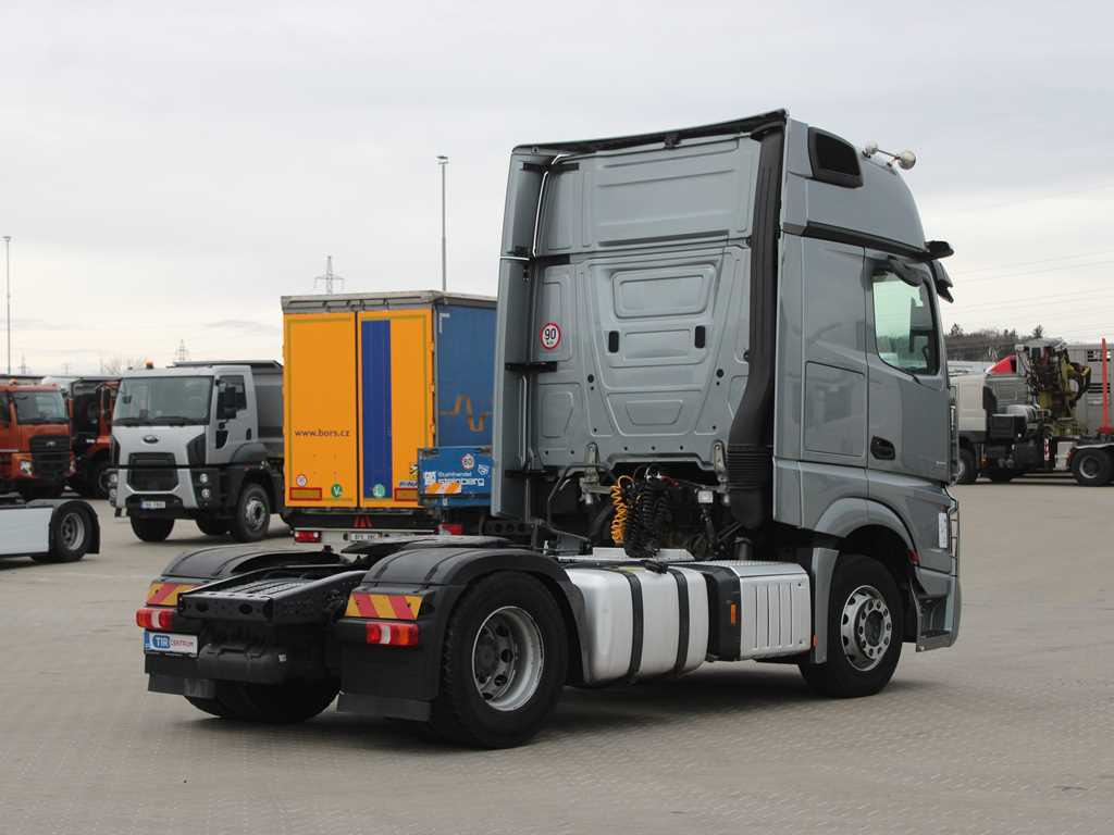 Mercedes-Benz Actros 1851, EURO 6, NAVIGATION - Tractor head: gambar 4 Mercedes-Benz Actros 1851, EURO 6, NAVIGATION - Tractor head: gambar 4