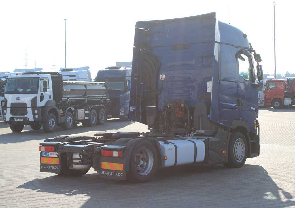 Renault T 520, EURO 6, LOWDECK, INDEPENDENT AIR CONDITIONING, TYRES 80% - Tractor head: gambar 4 Renault T 520, EURO 6, LOWDECK, INDEPENDENT AIR CONDITIONING, TYRES 80% - Tractor head: gambar 4