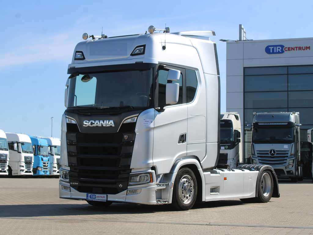 Scania S520 V8, LOWDECK, RETARDER, NAVIGATION - Tractor head: gambar 1 Scania S520 V8, LOWDECK, RETARDER, NAVIGATION - Tractor head: gambar 1