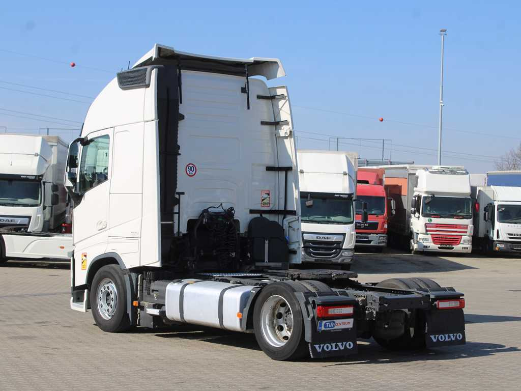 Volvo FH 460 XL, EURO 6, LOWDECK, VEB +, I-PARK COOL - Tractor head: gambar 5 Volvo FH 460 XL, EURO 6, LOWDECK, VEB +, I-PARK COOL - Tractor head: gambar 5