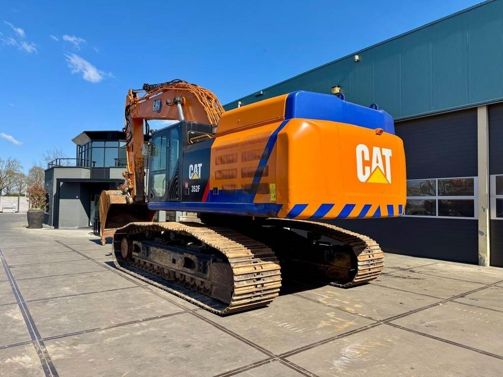 CAT 352F - Ekskavator perayap: gambar 4 CAT 352F - Ekskavator perayap: gambar 4