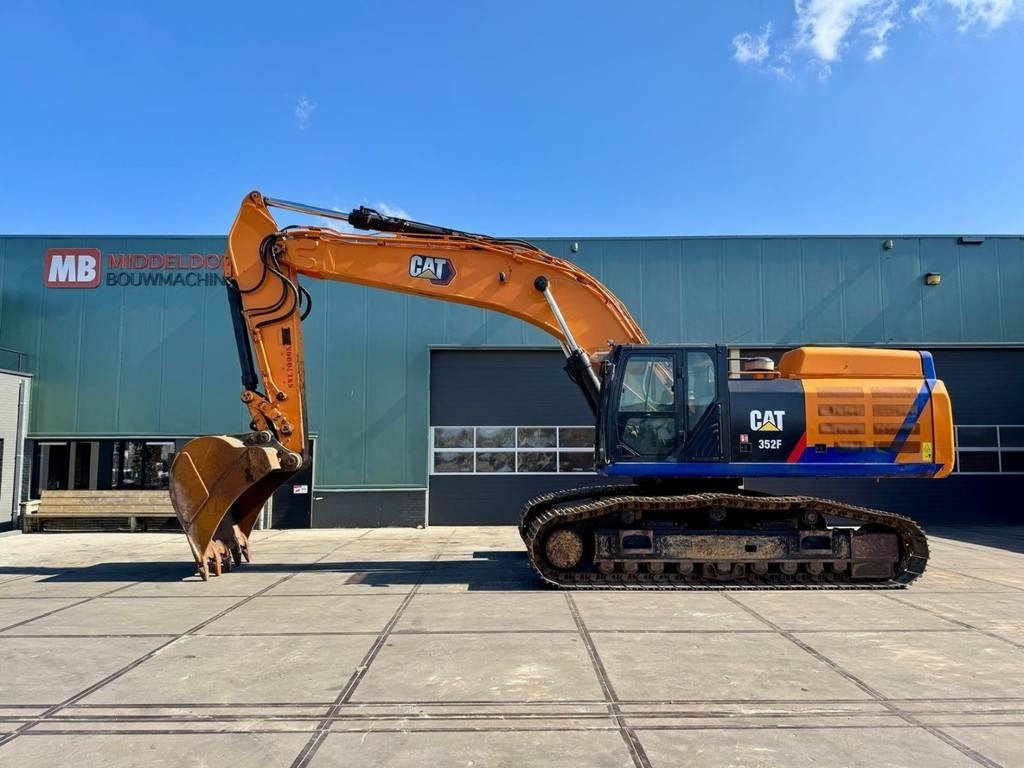 CAT 352F - Ekskavator perayap: gambar 1 CAT 352F - Ekskavator perayap: gambar 1