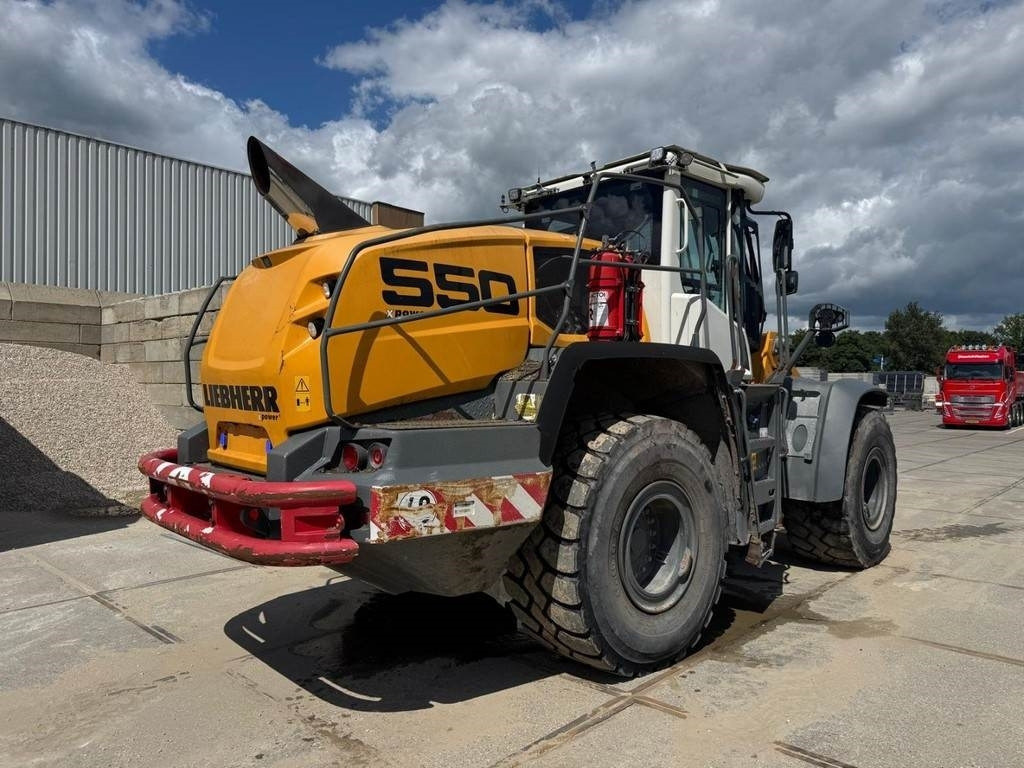 Liebherr L550 X Power - Wheel loader: gambar 5 Liebherr L550 X Power - Wheel loader: gambar 5