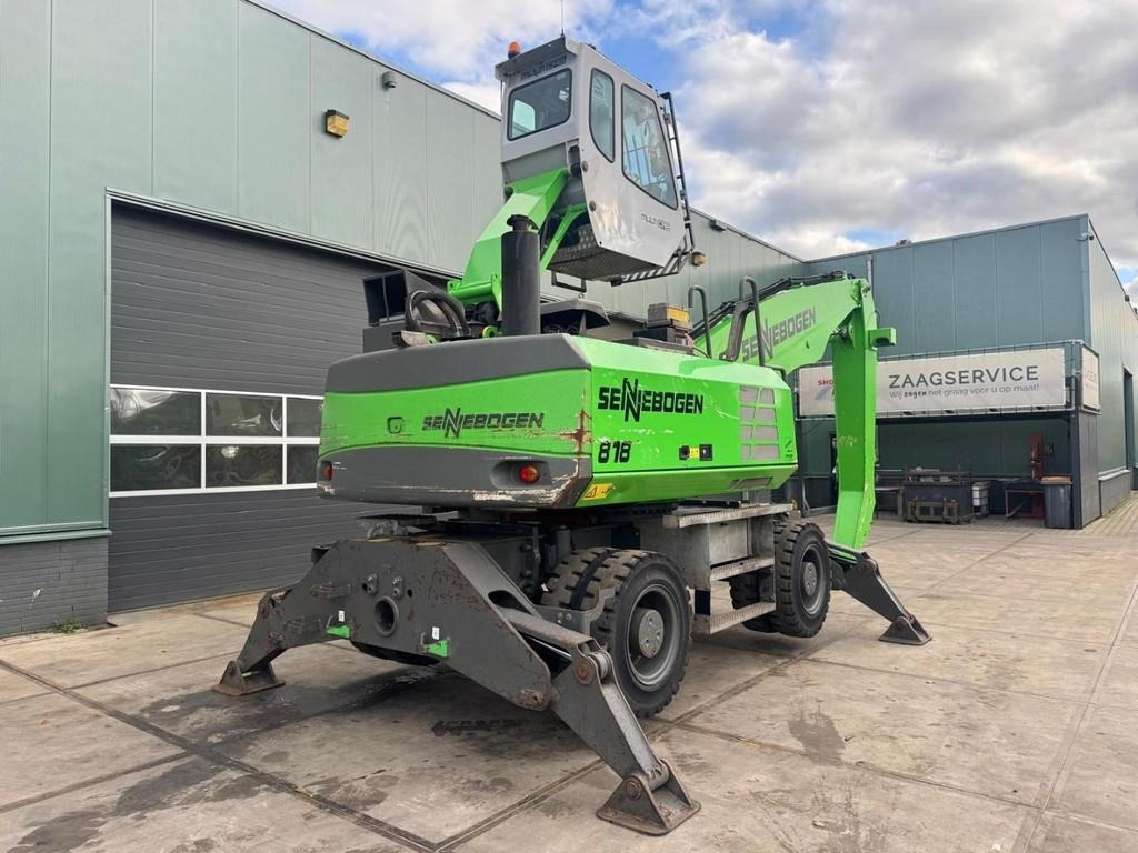 Sennebogen 818M - Mesin pengisi: gambar 4 Sennebogen 818M - Mesin pengisi: gambar 4