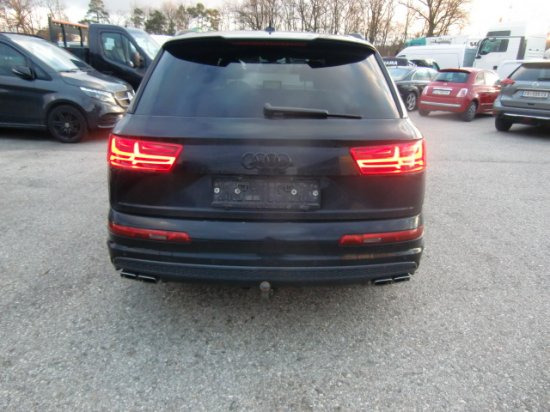 Audi SQ7 4,0 TDi V8 S line - Mobil SUV: gambar 5 Audi SQ7 4,0 TDi V8 S line - Mobil SUV: gambar 5
