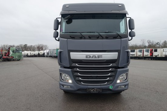 DAF FAT XF 510 mit Penz Ladekran 15Z8.70 inkl. Holzgreifer 6x4 - Truk logging: gambar 2 DAF FAT XF 510 mit Penz Ladekran 15Z8.70 inkl. Holzgreifer 6x4 - Truk logging: gambar 2