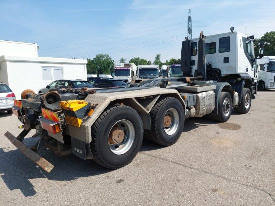 Iveco 8x4 Meiller Abroller, Automatik, E6, Retarder, - Hook lift, Truk derek: gambar 4 Iveco 8x4 Meiller Abroller, Automatik, E6, Retarder, - Hook lift, Truk derek: gambar 4