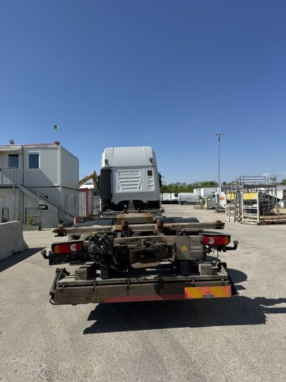 Iveco Stralis AS260SY LBW BDF, Automatik, E6, Standklkima - Pengangkut kontainer/ Container truck: gambar 5 Iveco Stralis AS260SY LBW BDF, Automatik, E6, Standklkima - Pengangkut kontainer/ Container truck: gambar 5