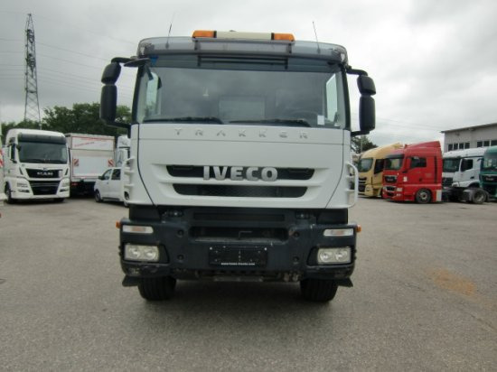 Iveco Trakker KPFC1/2A4_85_1313 Palfinger PK 16502 - Truk jungkit, Truk derek: gambar 2 Iveco Trakker KPFC1/2A4_85_1313 Palfinger PK 16502 - Truk jungkit, Truk derek: gambar 2