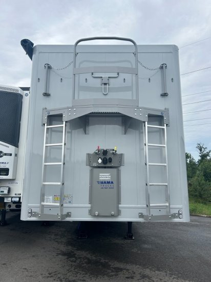 Knapen K100 Schubboden, Neufahrzeug, 10mm Boden, Liftachse, Funk - Semi-trailer dengan lantai berjalan: gambar 4 Knapen K100 Schubboden, Neufahrzeug, 10mm Boden, Liftachse, Funk - Semi-trailer dengan lantai berjalan: gambar 4